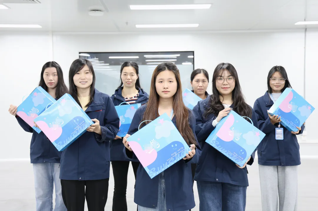 女神节：黄石“乒”出欢乐，广州“盒”你甜蜜！